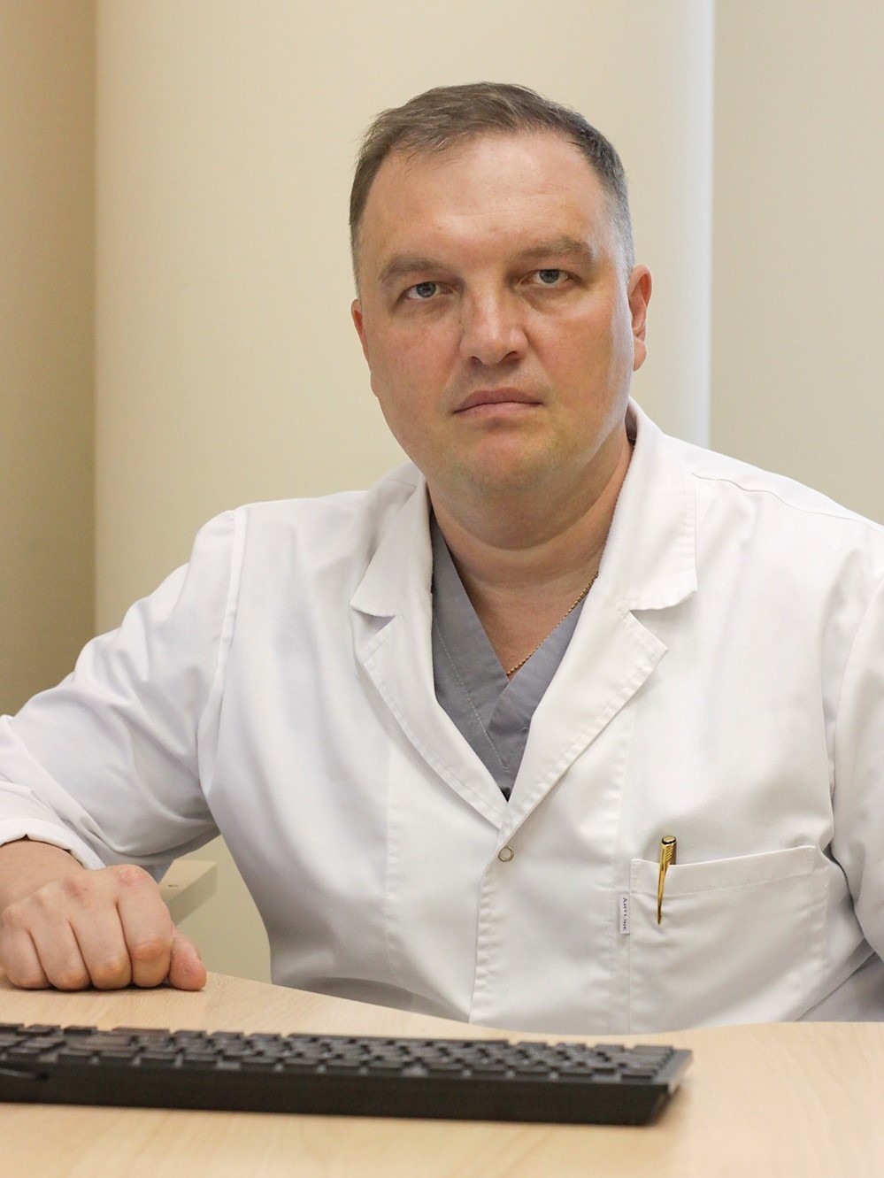 Шелипанов Денис Александрович, кафедра урологии с курсом роботической хирургии с клиникой